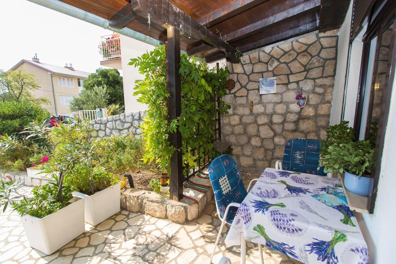 Apartmani Vera Crikvenica Kültér fotó